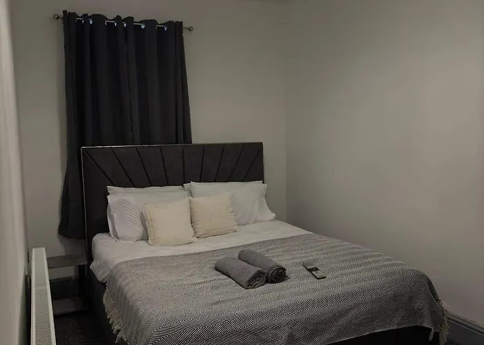 Cloud Quarters * Bradford (West Yorkshire)